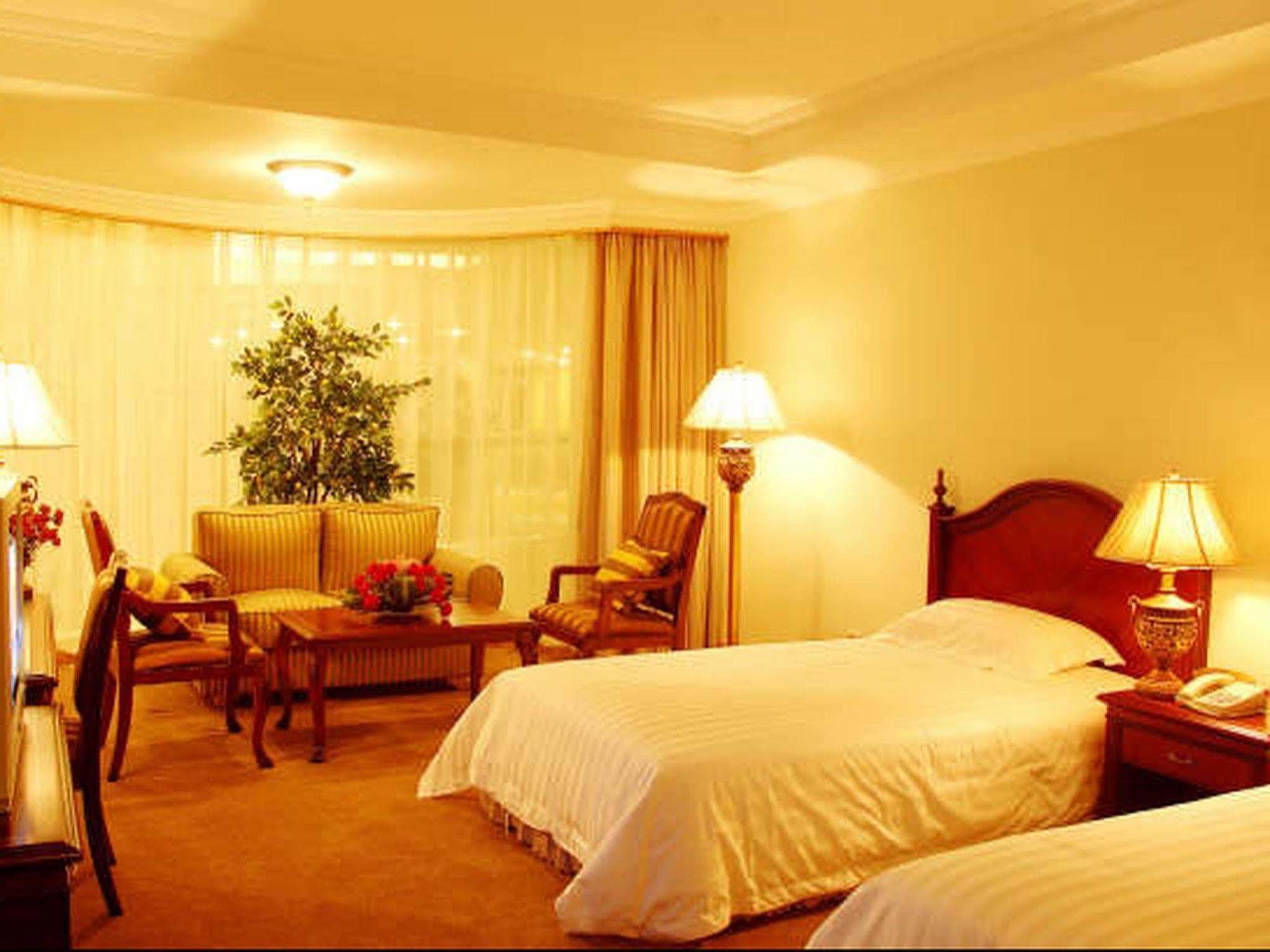 New Gloria Plaza Garden Hotel חרבין מראה חיצוני תמונה